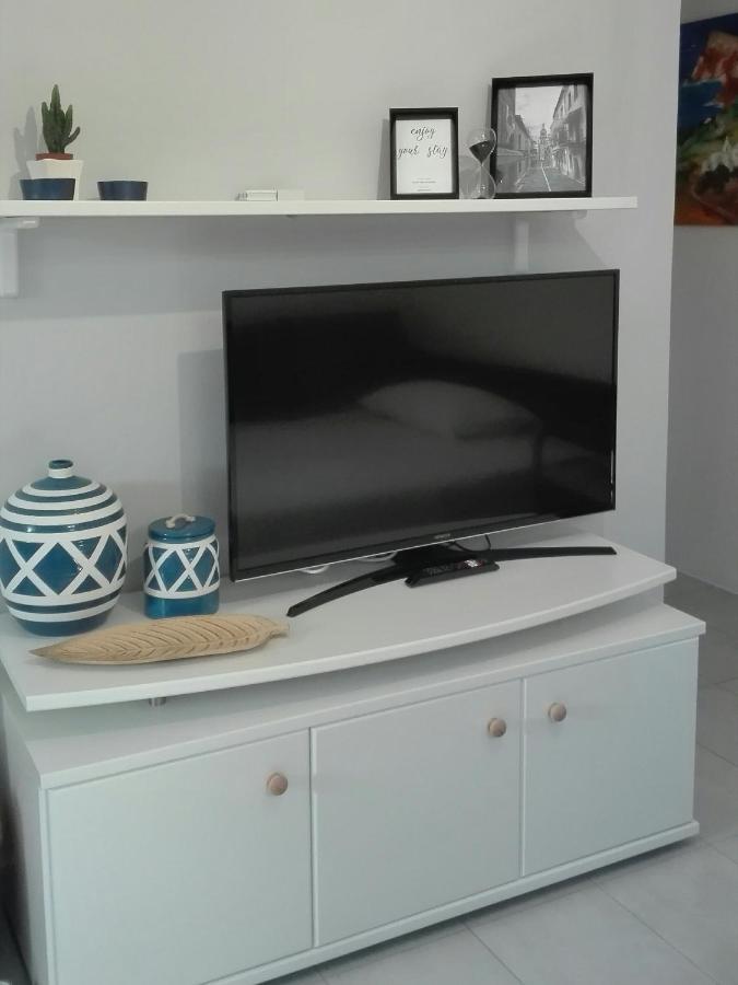 New Sea Escape Boutique Apt-Agii Aposto Li Beach Chania  Eksteriør billede