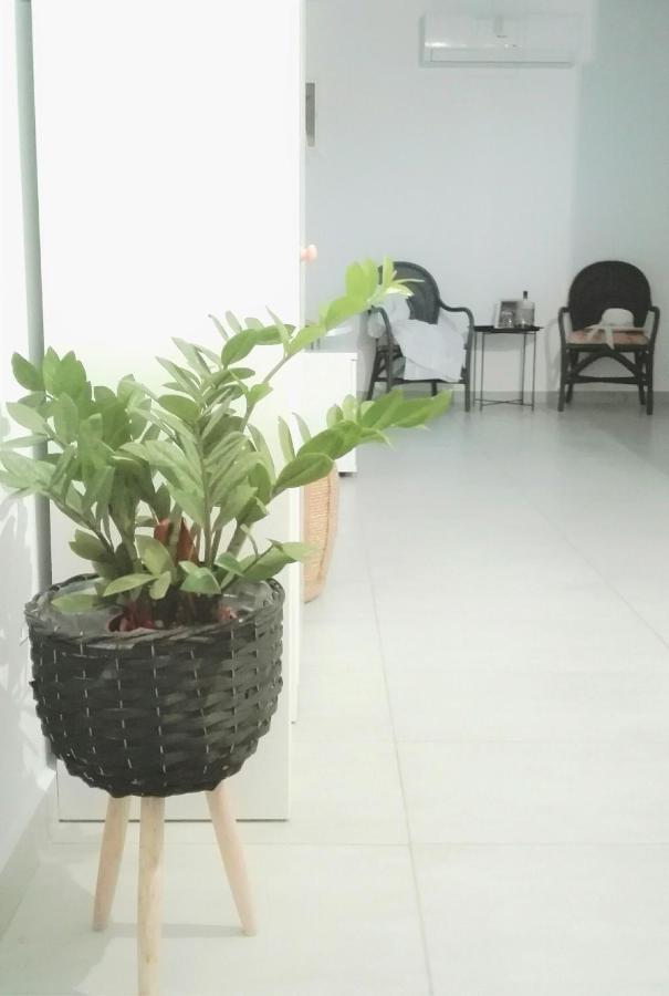 New Sea Escape Boutique Apt-Agii Aposto Li Beach Chania  Eksteriør billede