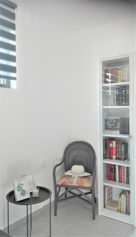 New Sea Escape Boutique Apt-Agii Aposto Li Beach Chania  Eksteriør billede